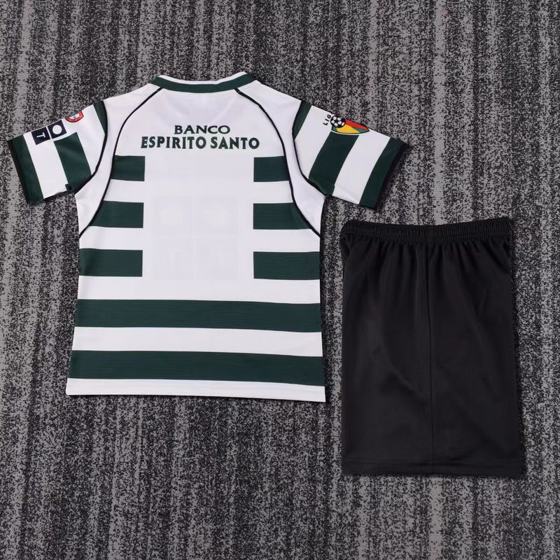 Retro Kids Sporting Lisbon 2001-2003 home Secondary image