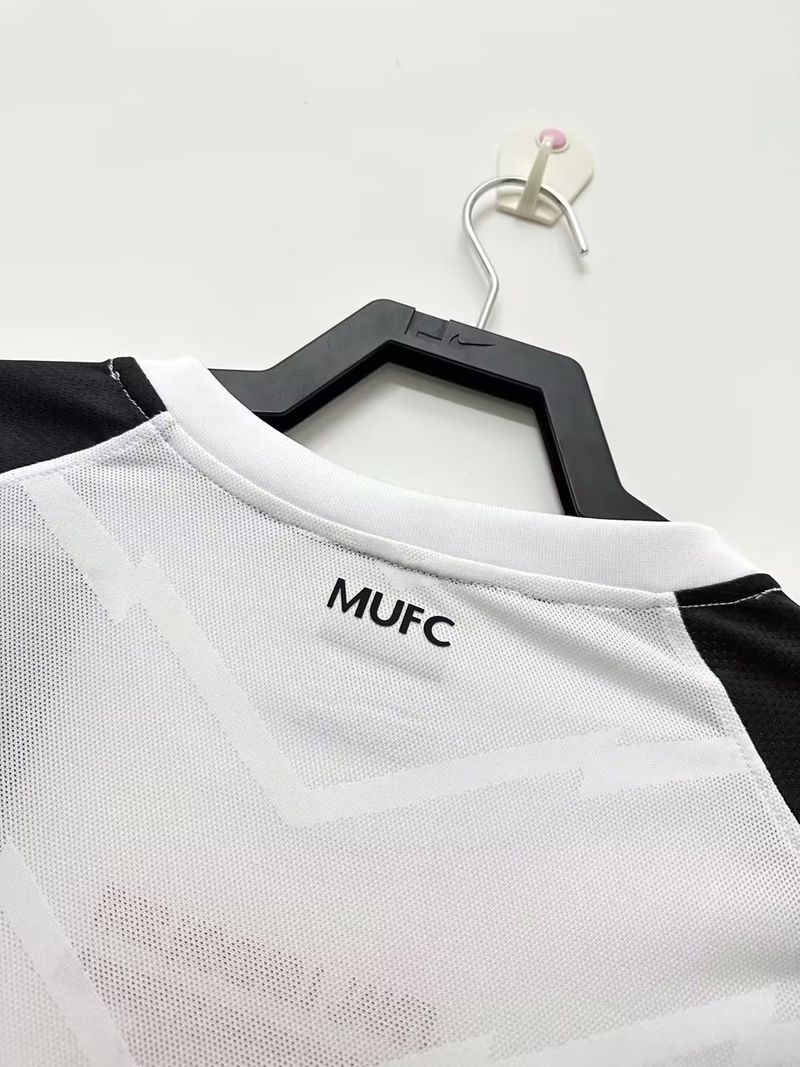 Retro Manchester United 2010-2011 away UCL edition
