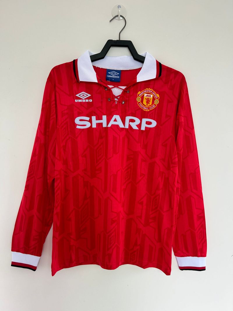 Maillot domicile rétro Manchester United 1992-1994 manches longues Image principale du produit