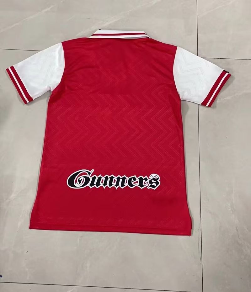 Maillot domicile rétro Arsenal FC 1996-1997 Image secondaire du produit