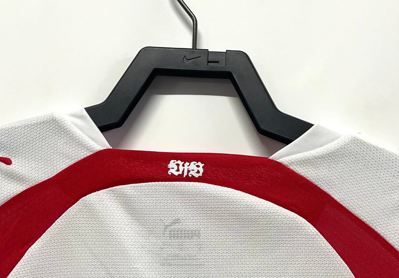 Maillot rétro domicile VfB Stuttgart 2006-2007