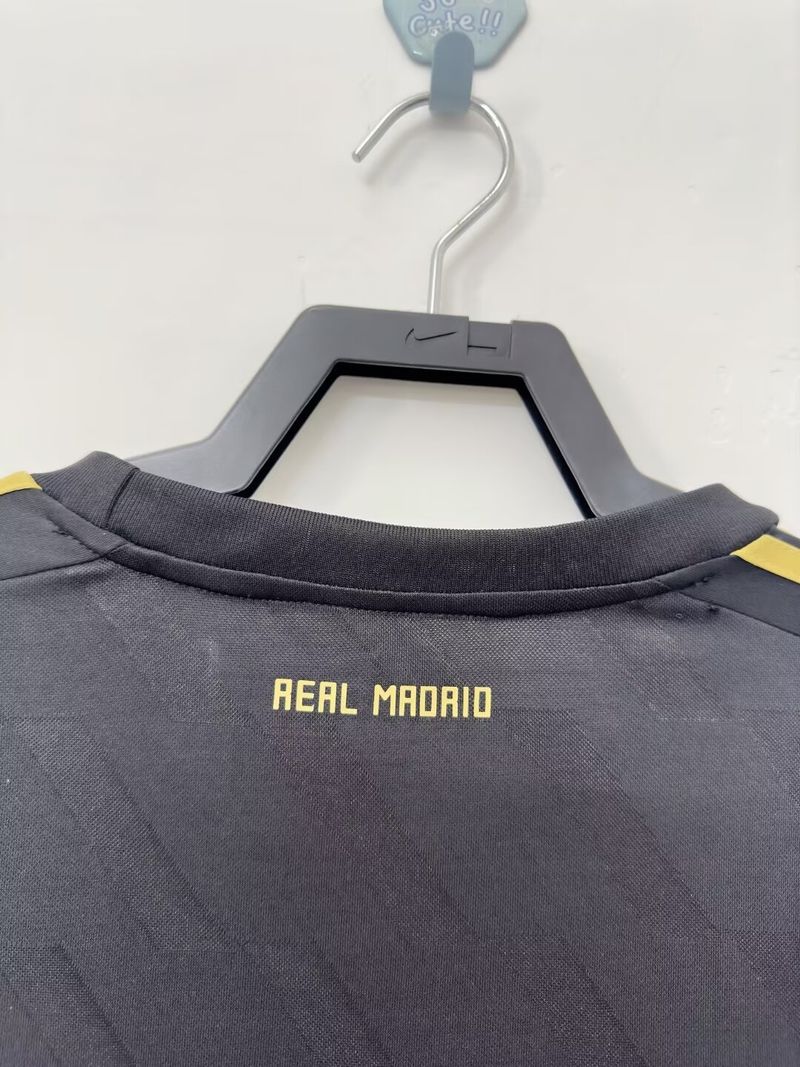 Retro Real Madrid 2011-2012 away