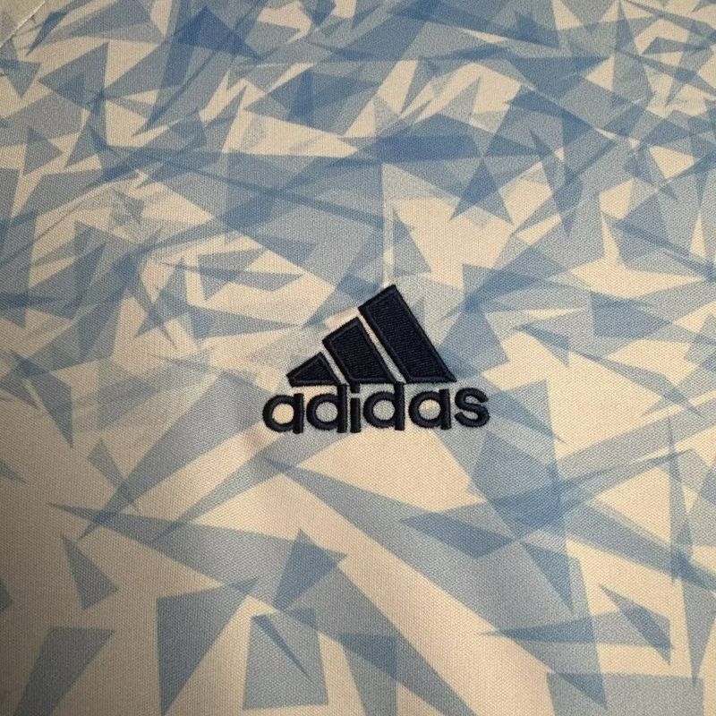Retro Japan 2016-2017 away