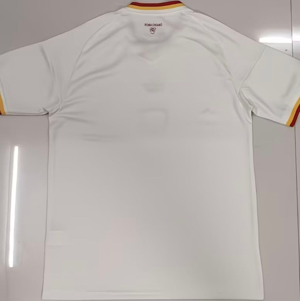 AS Roma2026-2027 Fan en déplacement
