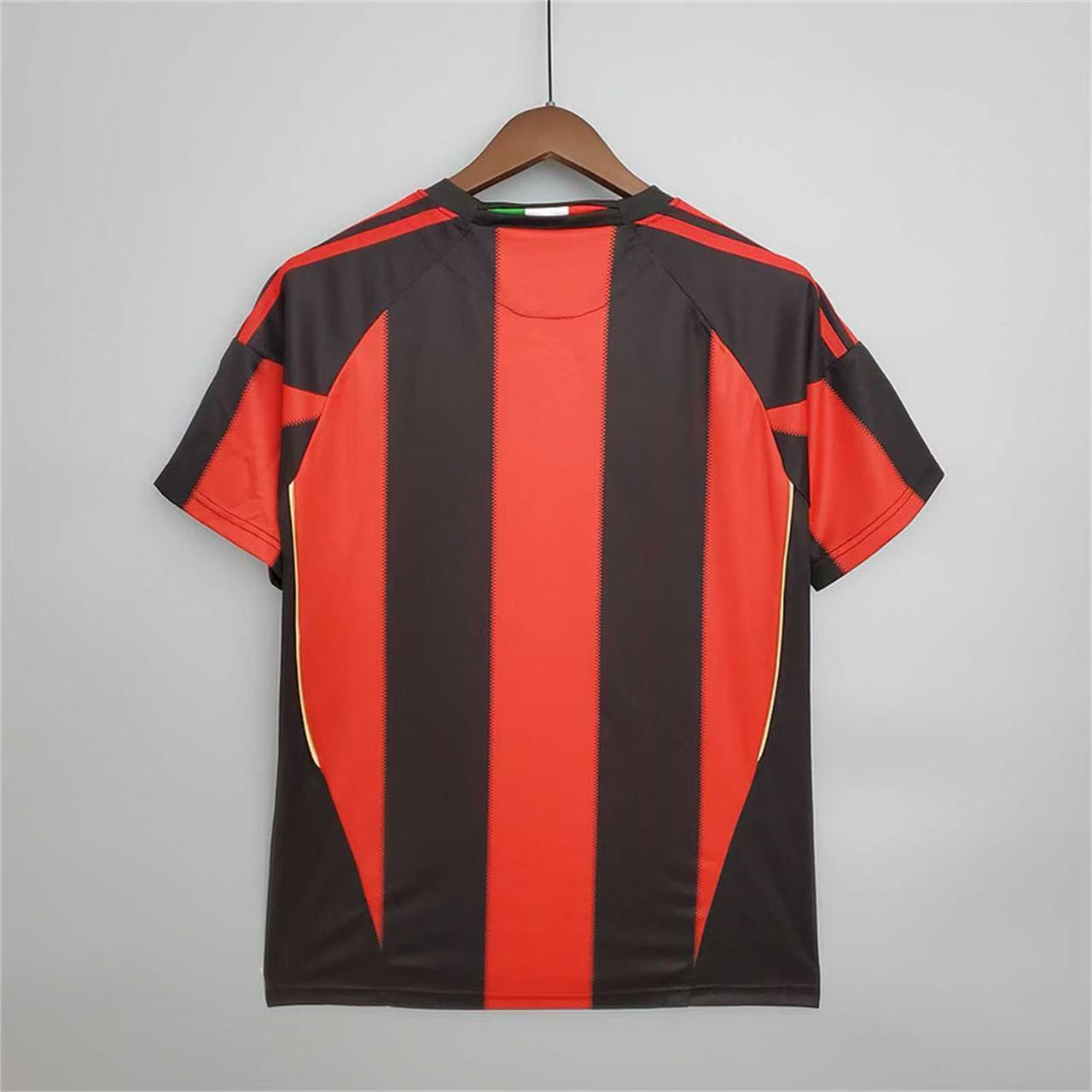 Maillot rétro domicile AC Milan 2010-2011 Image secondaire du produit
