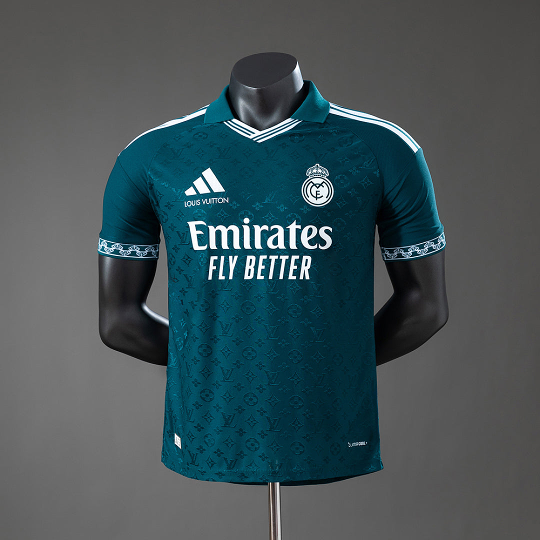 Real Madrid 2026-2027 special edition player Main image
