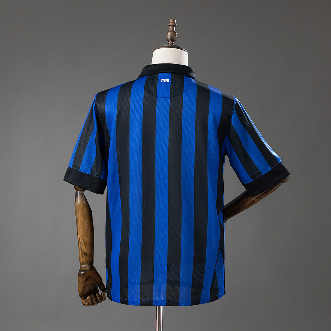 Rétro Inter Milan 2011-2012 domicile Fan Image secondaire du produit