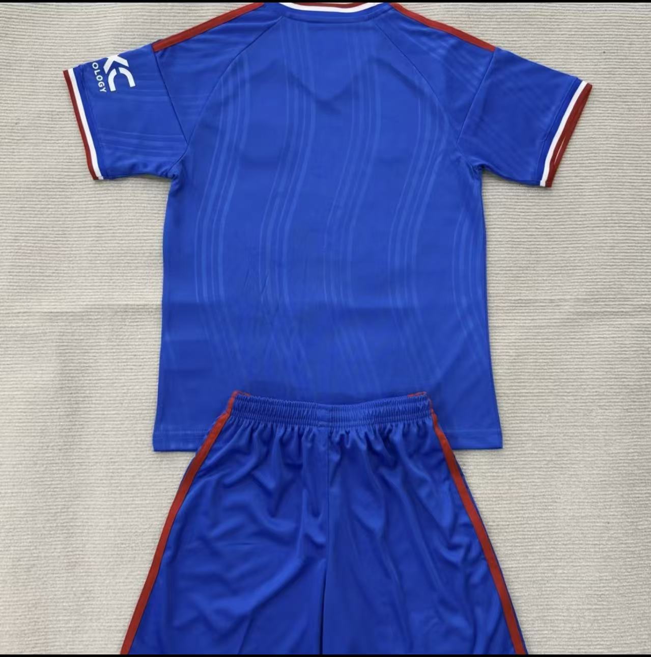 Enfants Manchester United 2026-2027 extérieur Image secondaire du produit