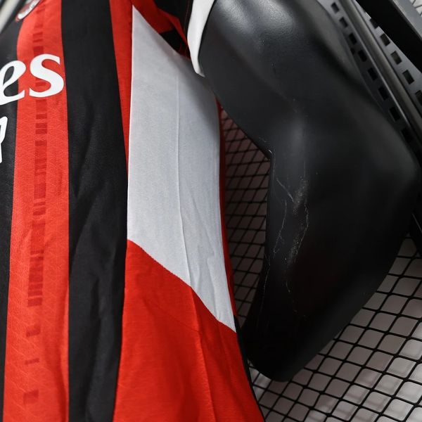 AC Milan 2024-2025 home player