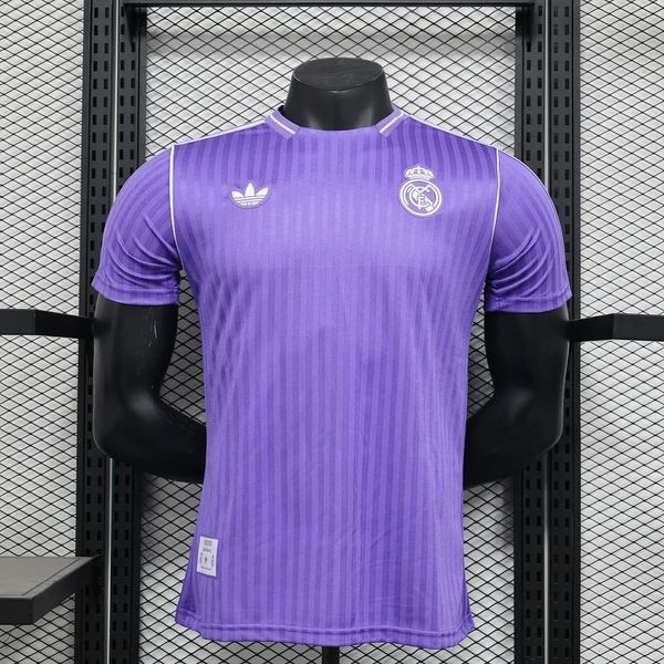 Joueur édition spéciale Real Madrid 2025-2026