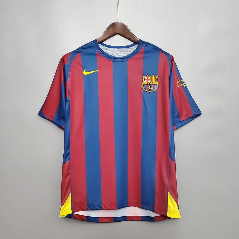 Maillot rétro du FC Barcelone saison 2005-2006 domicile (édition Ligue des Champions) Image principale du produit