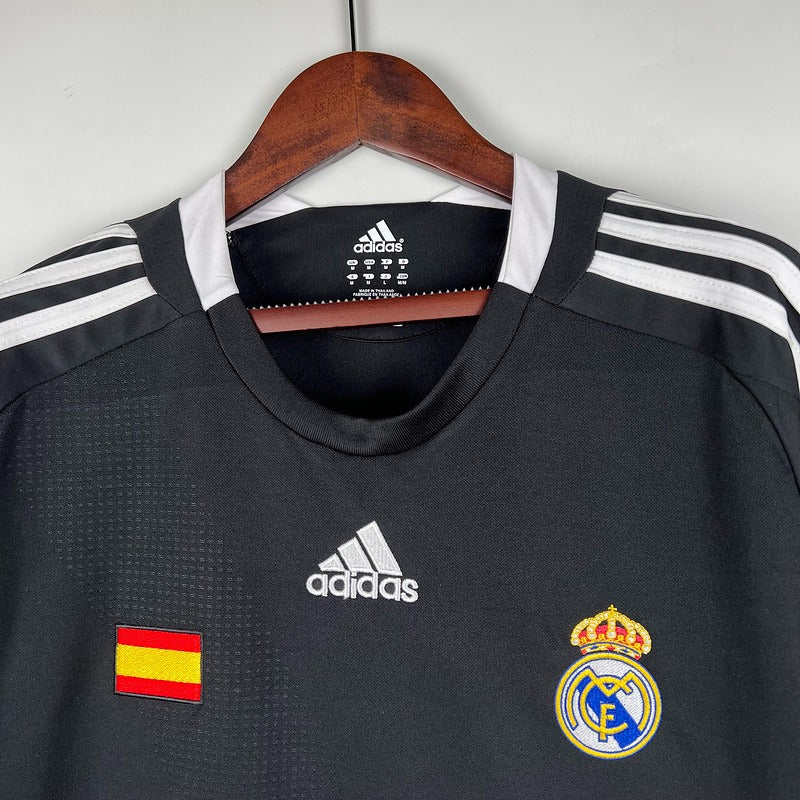 Maillot rétro Real Madrid extérieur 2008-2009