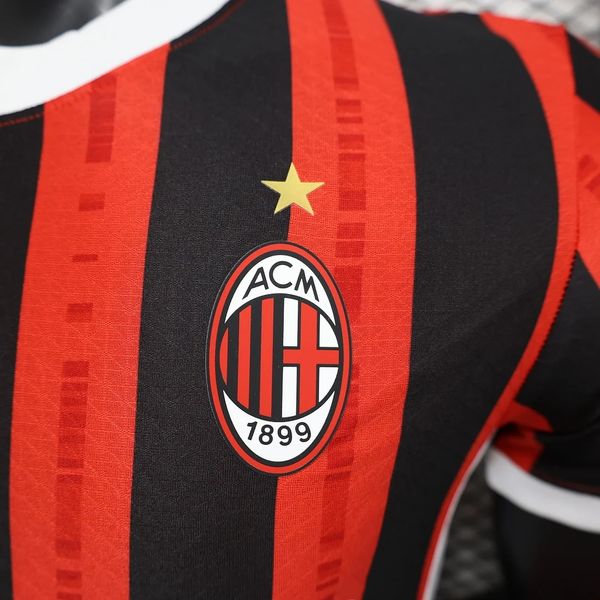 AC Milan 2024-2025 home player