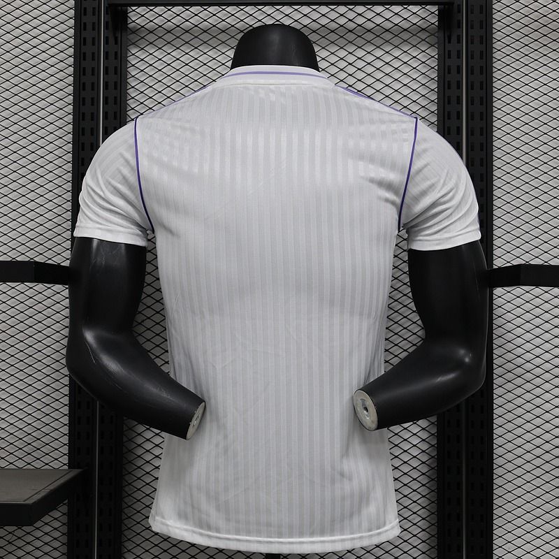 Real Madrid 2025-2026 special edition player Secondary image