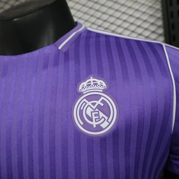 Joueur édition spéciale Real Madrid 2025-2026