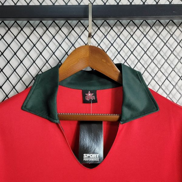 Retro Portugal 1972 home
