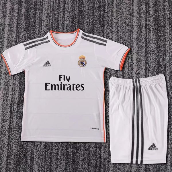Retro Kids Real Madrid 2013-2014 home Main image
