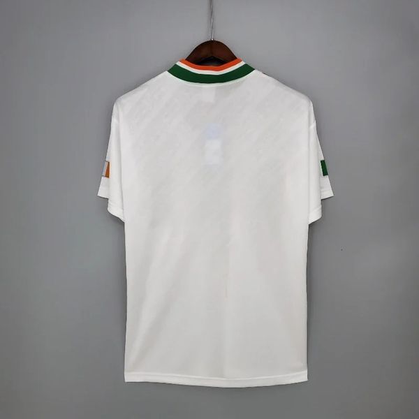 Retro Ireland 1994 away Secondary image