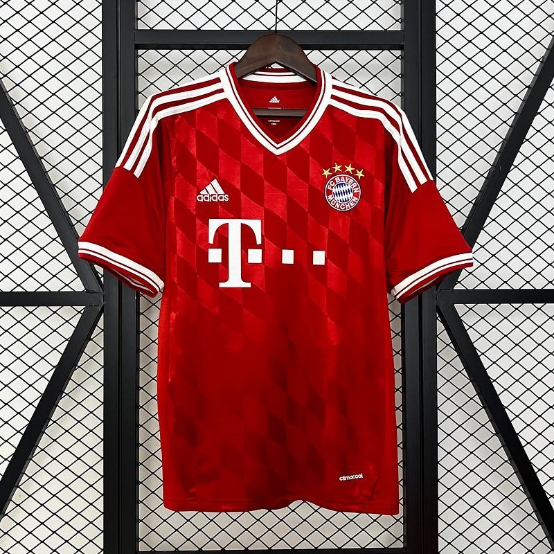 Maillot domicile rétro Bayern Munich 2013-2014 Image principale du produit