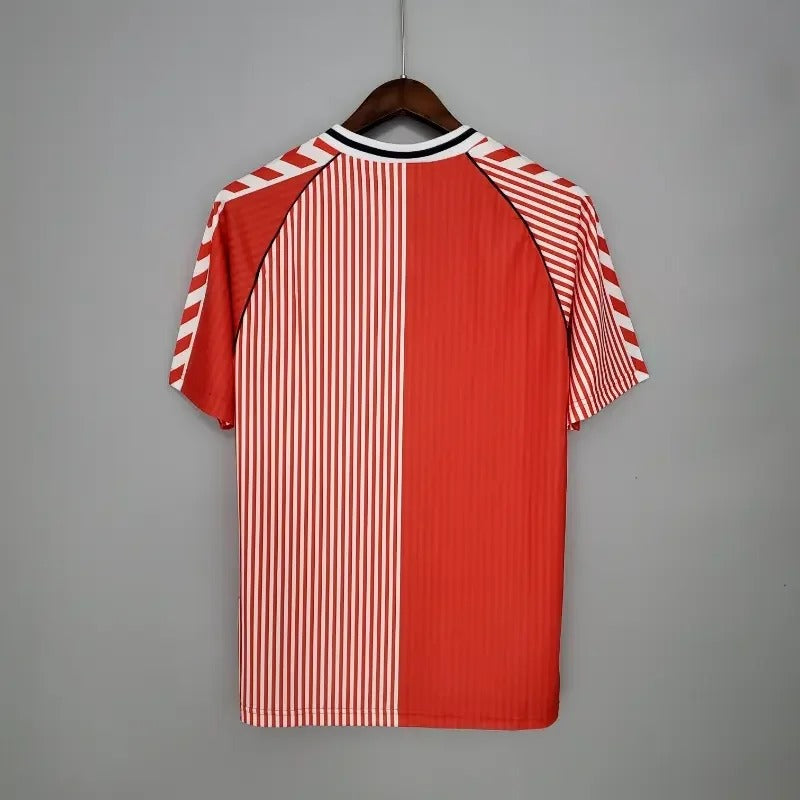 Retro Denmark 1986 home Secondary image