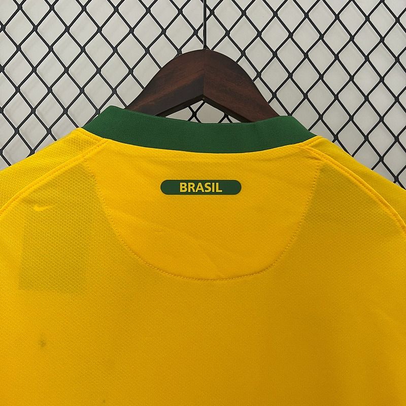 Retro Brazil 2010 home
