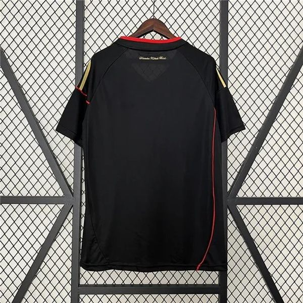 Maillot extérieur rétro Allemagne 2010 Image secondaire du produit