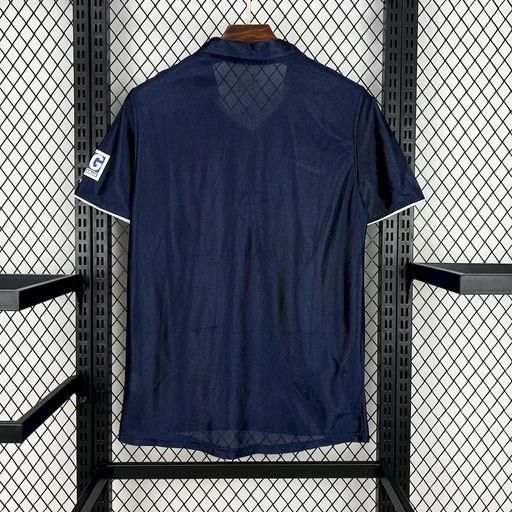 Maillot domicile rétro PSG 2001-2002 Image secondaire du produit