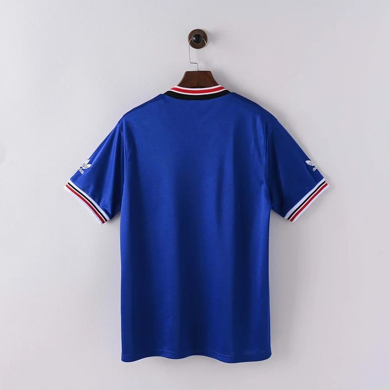 Maillot extérieur rétro Manchester United 1984 Image secondaire du produit