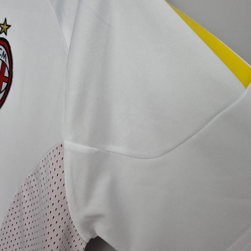 Milan rétro extérieur 2002-2003