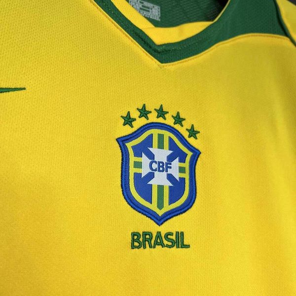 Retro Brazil 2004 home