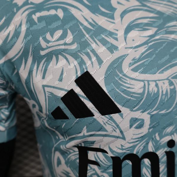 Joueur édition spéciale Real Madrid 2025-2026