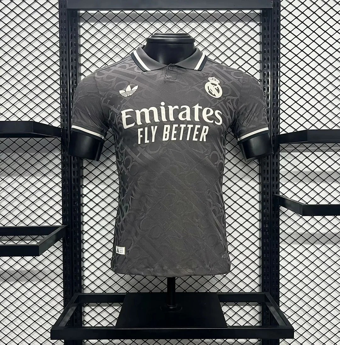 Real Madrid 2024-2025 second away player Main image