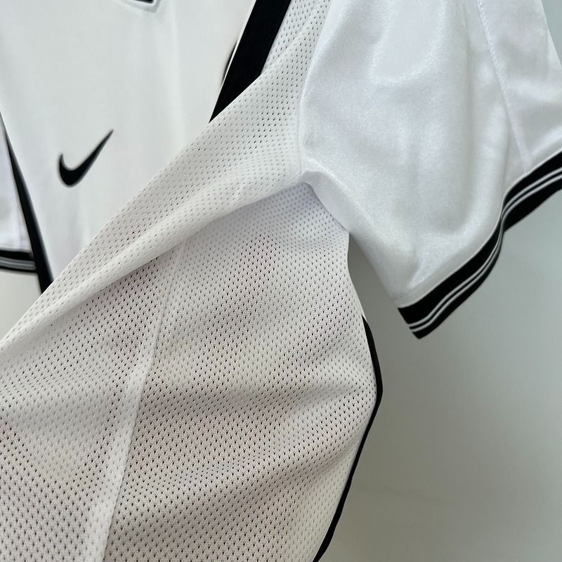 Retro Valencia CF 2000-2001 home