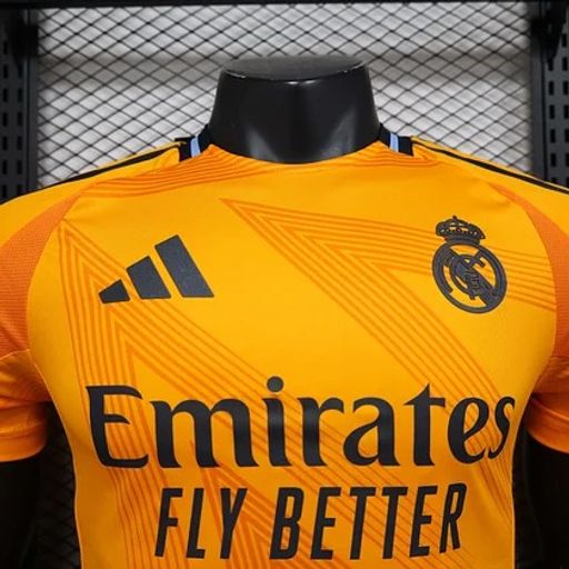 Real Madrid 2024-2025 away player