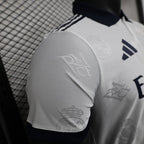 Joueur édition spéciale Real Madrid 2025-2026
