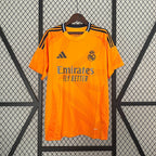 Real Madrid 2024-2025 extérieur