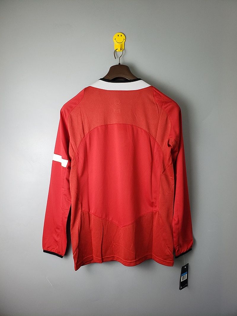 Maillot domicile rétro Manchester United 2005-2006 manches longues Image secondaire du produit