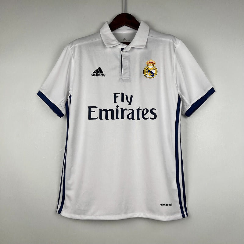 Tenue domicile rétro Real Madrid 2016-2017
