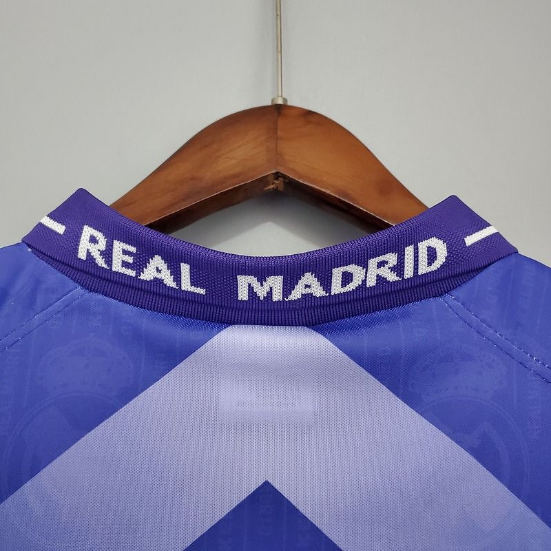 Maillot extérieur rétro du Real Madrid 1996-1997