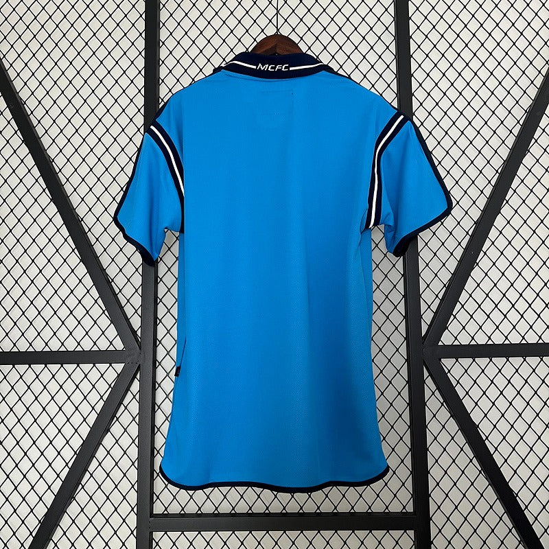 Retro Manchester City 2002-2003 home Secondary image