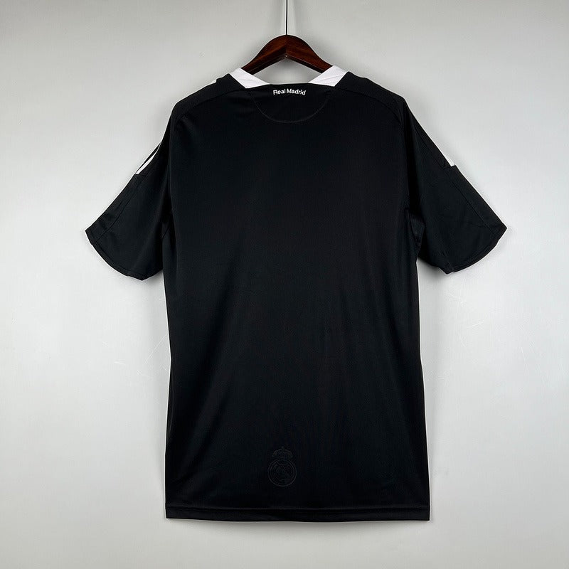 Maillot rétro Real Madrid extérieur 2008-2009