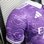 Joueur édition spéciale Real Madrid 2025-2026