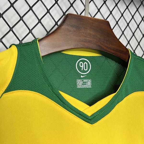 Retro Brazil 2004 home