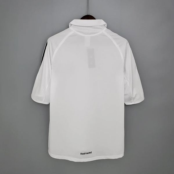Maillot domicile rétro Real Madrid 2005-2006 Image secondaire du produit