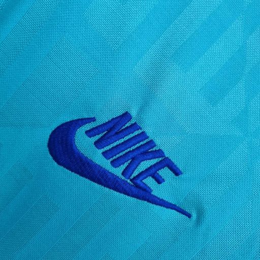 Maillot rétro du FC Barcelone 2019-2020 extérieur deuxième maillot