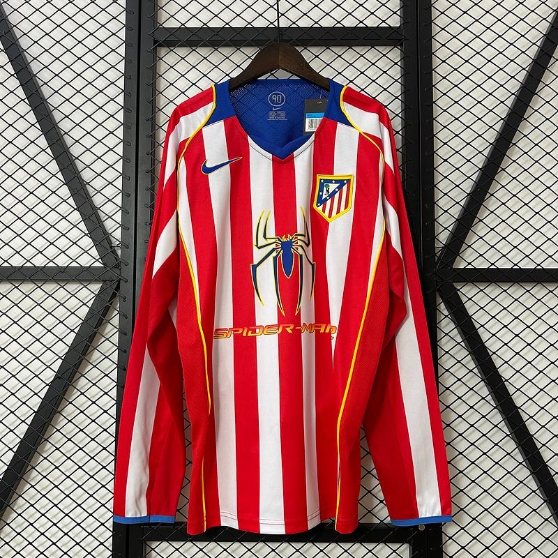 Maillot domicile rétro de l'Atletico Madrid 2004-2005 à manches longues
