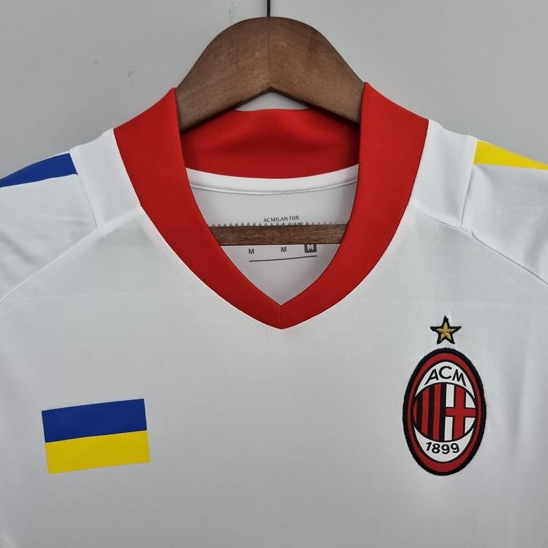 Milan rétro extérieur 2002-2003