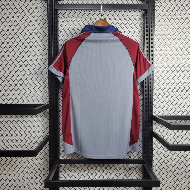 Maillot rétro Bayern Munich 1998-1999 extérieur Image secondaire du produit