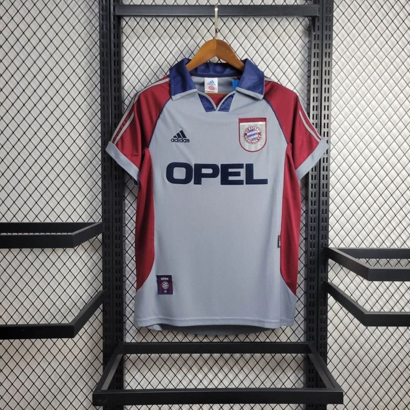 Maillot rétro Bayern Munich 1998-1999 extérieur