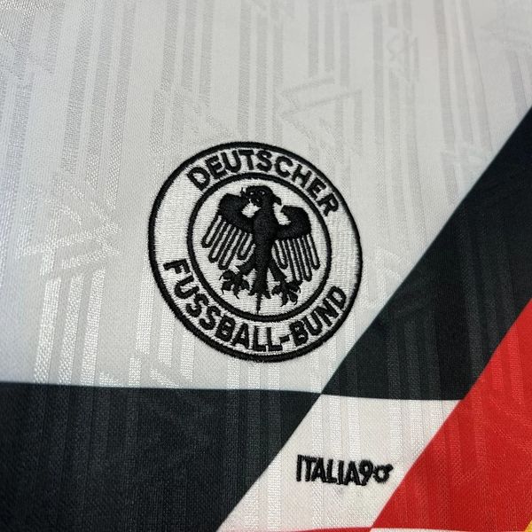 Retro Germany 1990 home